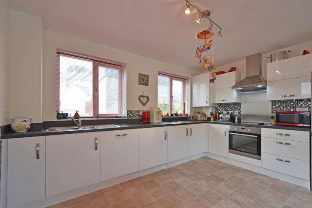 Stunning Apartment, Balconies, Private Beach, Coast Path Charlestown (Cornwall) Extérieur photo