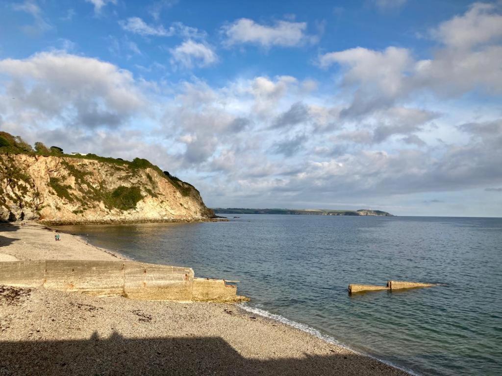 Stunning Apartment, Balconies, Private Beach, Coast Path Charlestown (Cornwall) Extérieur photo
